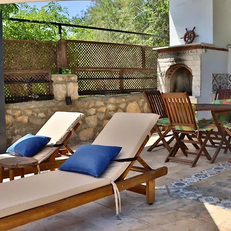 Ihtiyarsoeguet Villa Marmaris