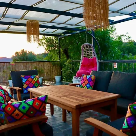 빌라 Ihtiyarsoeguet 말마리스