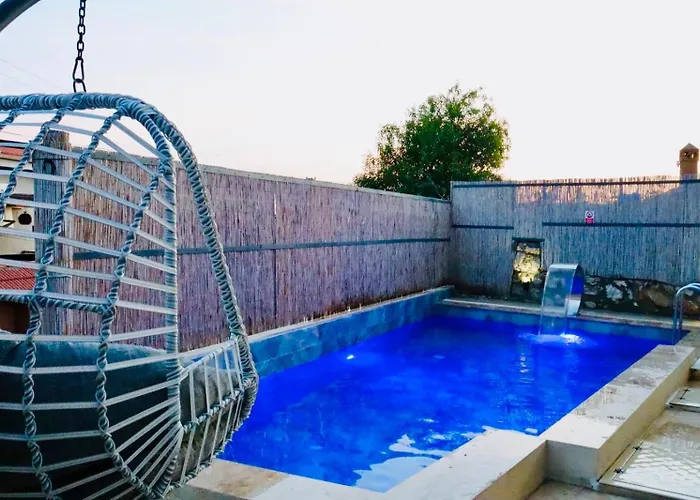 Ihtiyarsoeguet * Marmaris